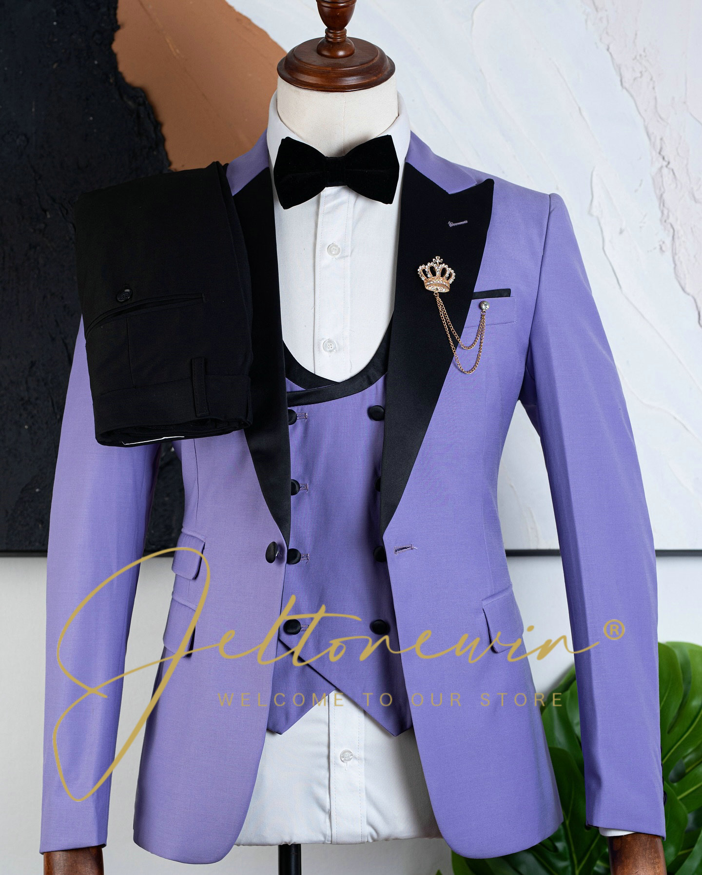 Men'S Formal Evening Wear - Lila dreiteiliges Smokinganzug-Set für Herren mit