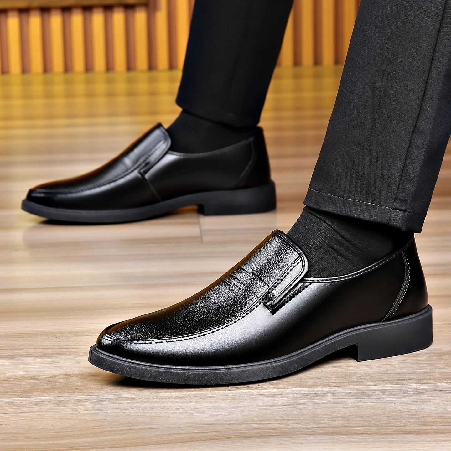 Men Formal Wear Office - Herren-Slipper aus Leder für Business-Anlässe, Schwarz,